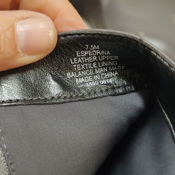 Easy Spirit Women's 7.5 Charcoal Leather Ankle Booties - NWOT - Picture 9 of 9